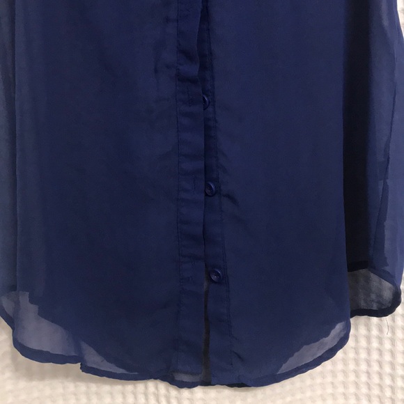 Sheer Button Tank - Picture 6 of 7